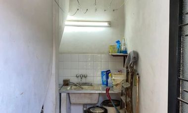 DOS CASAS EN PH - DEPTO AL FONDO - PISCINA Y TERRAZA