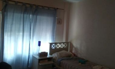 CASA AMPLIA EN BARRIO VILLA CLUB