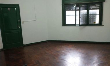 CASA EN ESQUINA CAÑADA DE GOMEZ Y PLUMERILLOS