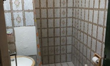 CASA EN ESQUINA CAÑADA DE GOMEZ Y PLUMERILLOS