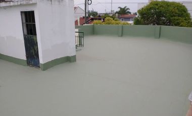 CASA EN ESQUINA CAÑADA DE GOMEZ Y PLUMERILLOS