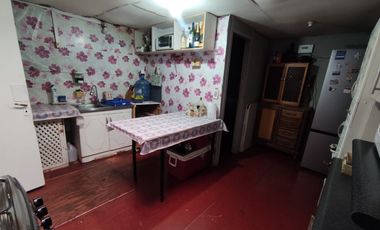 ACOGEDORA PROPIEDAD A PASOS DEL METRO EL PINO