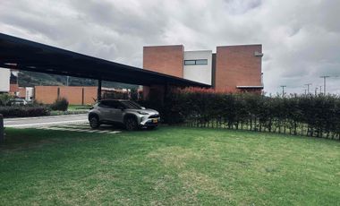 Vendo casa Oikos Savanna