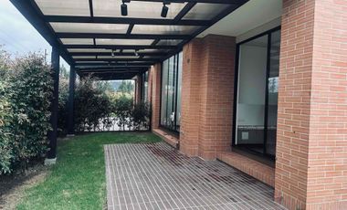 Vendo casa Oikos Savanna