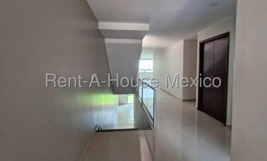 Casa en Venta en Lomas Verdes, Naucalpan de Juárez