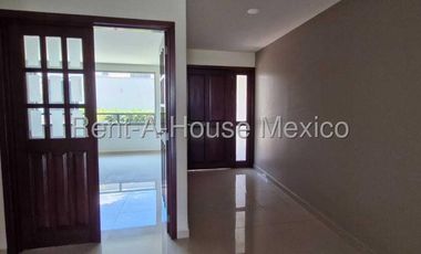 Casa en Venta en Lomas Verdes, Naucalpan de Juárez