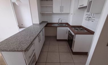 Departamento 2D2B Estacionamiento cercano Metro Rodrigo de Araya