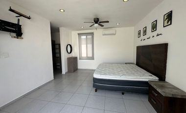 Casa amueblada, de 1 planta ¡CON PANELES SOLARES! en privada Kanan.