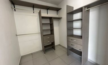 Casa amueblada, de 1 planta ¡CON PANELES SOLARES! en privada Kanan.