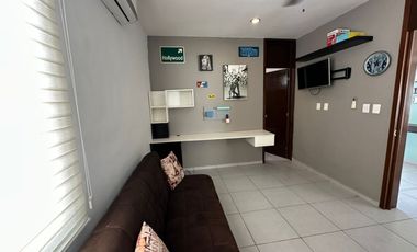 Casa amueblada, de 1 planta ¡CON PANELES SOLARES! en privada Kanan.