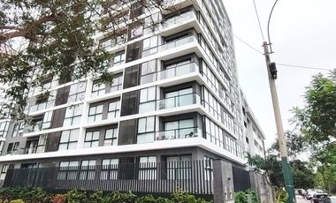 Alquiler en San Isidro  De Moderno Departamento  1 Dormitorio en Urb. El Country