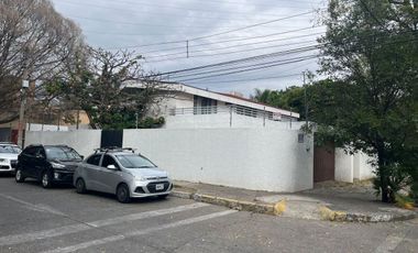 CASA EN RENTA PARA OFICINAS EN LA MINERVA