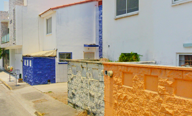 CASA DE OPORTUNIDAD EN GEOVILLAS LOS PINOS, VERACRUZ