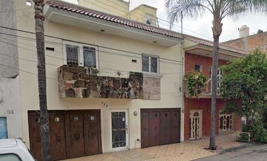 CASA EN VENTA EN COLONIA ANTONIO YAÑEZ CERCA DEL PARQUE SAN JACINTO