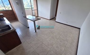 Se arrienda apartamento en el sector La Estrella COD-526040