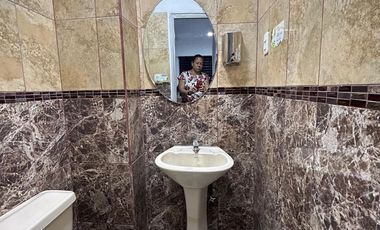 Local Comercial Amoblado en Alquiler en el Norte de Guayaquil, Para Restaurante, 1 Baño, Amoblado, Norte