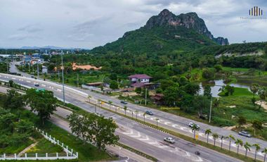 Land for Sale – Pink Zone (Commercial) Zoning, Mountain View, Prime Location at Cha-am Beach Entrance Cha-am – Hua Hin Zone, Phetchaburi “The ultimate