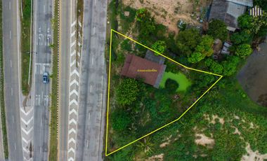 Land for Sale – Pink Zone (Commercial) Zoning, Mountain View, Prime Location at Cha-am Beach Entrance Cha-am – Hua Hin Zone, Phetchaburi “The ultimate
