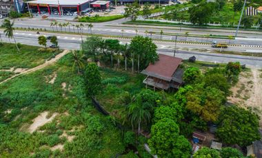 Land for Sale – Pink Zone (Commercial) Zoning, Mountain View, Prime Location at Cha-am Beach Entrance Cha-am – Hua Hin Zone, Phetchaburi “The ultimate