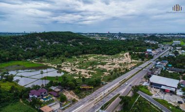 Land for Sale – Pink Zone (Commercial) Zoning, Mountain View, Prime Location at Cha-am Beach Entrance Cha-am – Hua Hin Zone, Phetchaburi “The ultimate