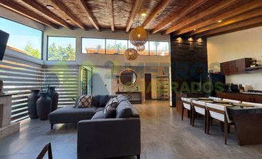 CASA DE CAMPO en LAGO de PÁTZCUARO, con ALBERCA