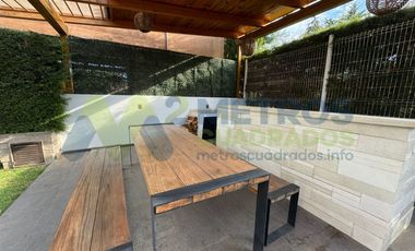 CASA DE CAMPO en LAGO de PÁTZCUARO, con ALBERCA