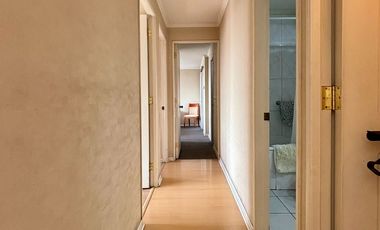 Se Vende 3 Dormitorios, Cocina Remodelada, Terraza Norte. Estacionamiento + Bodega, Providencia