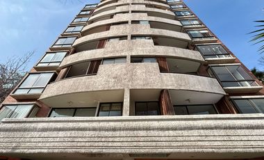 Se Vende 3 Dormitorios, Cocina Remodelada, Terraza Norte. Estacionamiento + Bodega, Providencia