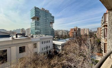 Se Vende 3 Dormitorios, Cocina Remodelada, Terraza Norte. Estacionamiento + Bodega, Providencia