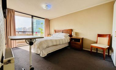 Se Vende 3 Dormitorios, Cocina Remodelada, Terraza Norte. Estacionamiento + Bodega, Providencia