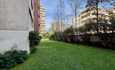 Se Vende 3 Dormitorios, Cocina Remodelada, Terraza Norte. Estacionamiento + Bodega, Providencia