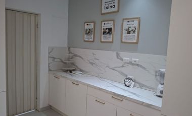 Casa de venta en Samborondón, urbanización La Riona