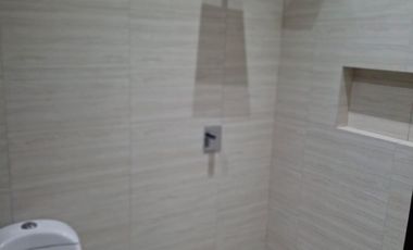 Casa de venta en Samborondón, urbanización La Riona