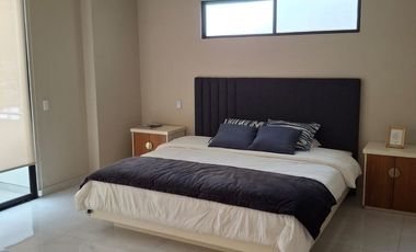 Casa de venta en Samborondón, urbanización La Riona