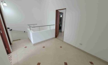 SE VENDE HERMOSA CASA EN FUSAGASUGA EXCELENTE UBICACIÓN.