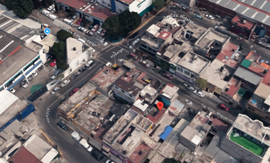 EDIFICIO CON 8 DEPARTAMENTOS A LA VENTA , LA ESCUELA, TLALNEPANTLA EN REMATE