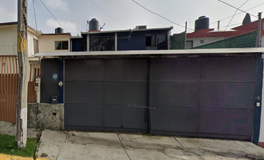 CASA EN VENTA  CON EXCELENTE EN UBUCACION,PASEO DE LOS COCHES N° 16, LTE. 22, MZA. 25, FRACCIONAMIENTO RESIDENCIAL EL DORADO, CP 54020	ESTADO DE MEXIC