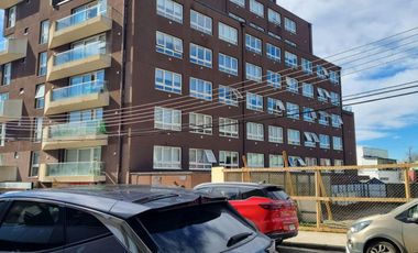 Local comercial en el corazón de Isla Teja