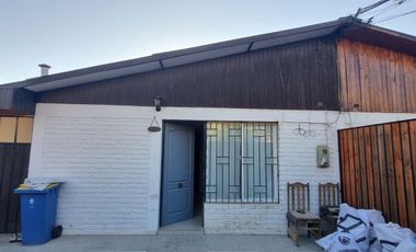 Casa 2 dormit y 1 Baño  Remodelada  OPORTUNIDAD!!