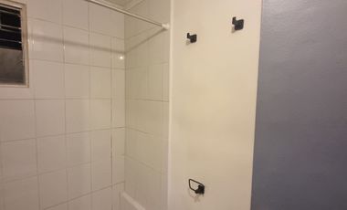 Casa 2 dormit y 1 Baño  Remodelada  OPORTUNIDAD!!