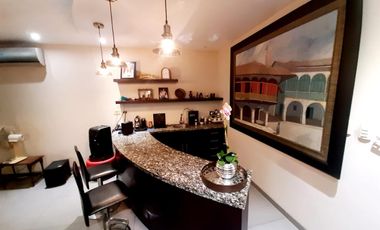 Casa de venta en Samborondón, Urbanización San Isidro