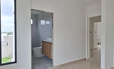 VENTA DE  CASA EN URB. TIERRA AMIGA