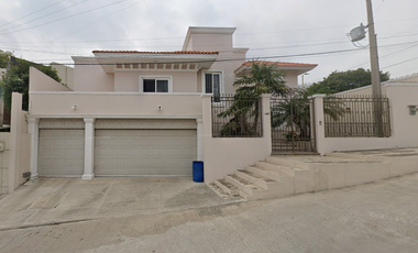 CASA EN VENTA EN COLONIA EL CHARRO A 10 MIN DE AEROPUERTODE TAMPICO