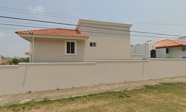 CASA EN VENTA EN COLONIA EL CHARRO A 10 MIN DE AEROPUERTODE TAMPICO