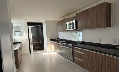 Departamento en Renta en Bosque Real.