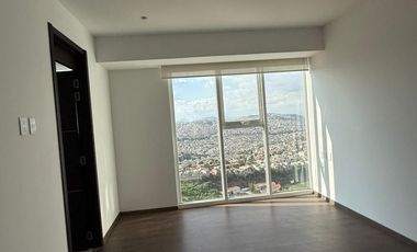 Departamento en Renta en Bosque Real.