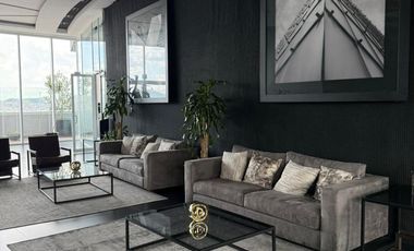 Departamento en Renta en Bosque Real.