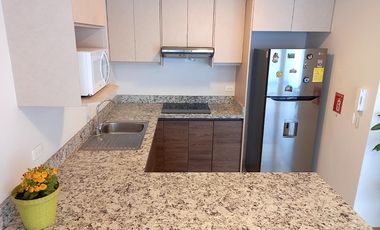 DEPARTAMENTO DE RENTA PLANTA BAJA TERRAZA PRIVADA  NORTE DE QUITO