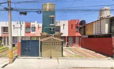 NO CREDITOS,  VENTA DE CASA DE RECUPERACÍON HIPOTECARIA, JOYAS DE CUAUTITLAN , CUAUITLAN ,ESTADO DE MEXICO.