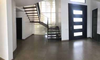 Casa de venta en Samborondón, Urbanización Isla Sol